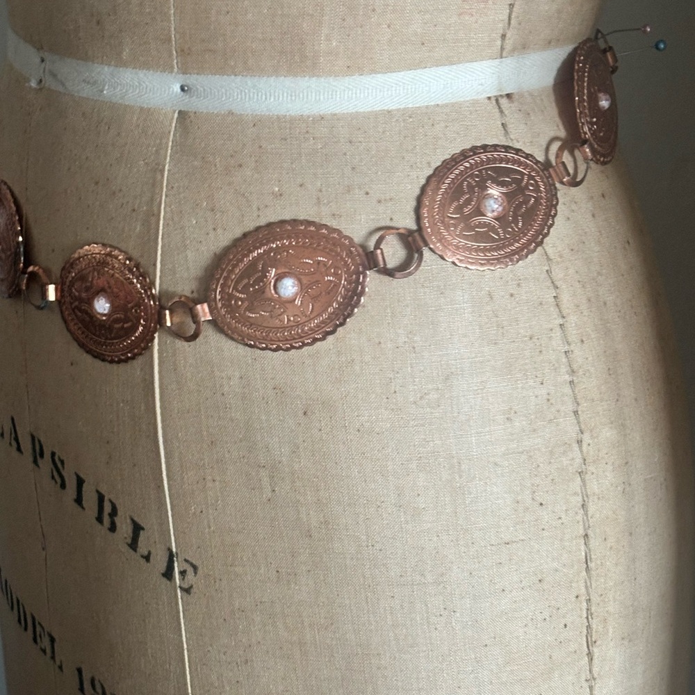 Vintage-Inspired Copper Oval Link Belt with Stone Accents
